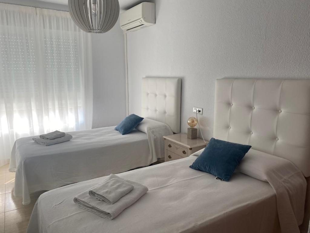 Piso exclusivo en primera línea de playa Apartamento Torre Del Mar Exterior foto